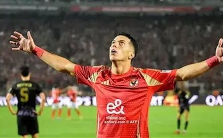 إمام عاشور يحقق 5 أرقام مميزة في مباراة الأهلي والهلال السوداني